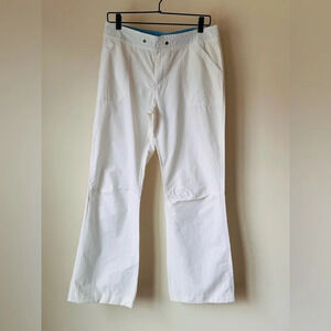G.H. Bass & Co. White Flare Pants - Size 6